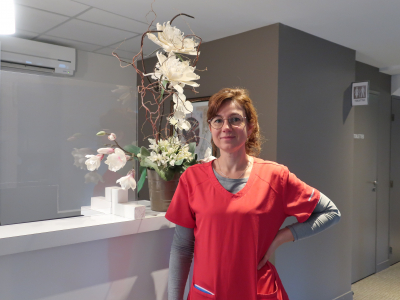 Maïwenn, assistante dentaire qualifiée